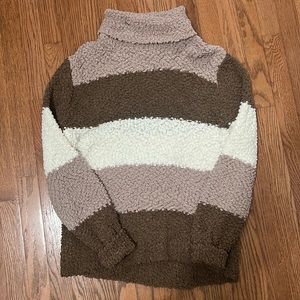 Brown, Tan, and White color block sweater. Size Large. Brand: ZENANA. Never worn